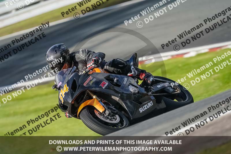 anglesey;brands hatch;cadwell park;croft;donington park;enduro digital images;event digital images;eventdigitalimages;mallory;no limits;oulton park;peter wileman photography;racing digital images;silverstone;snetterton;trackday digital images;trackday photos;vmcc banbury run;welsh 2 day enduro